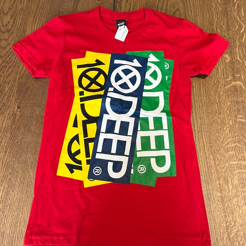 10.deep woman’s tee